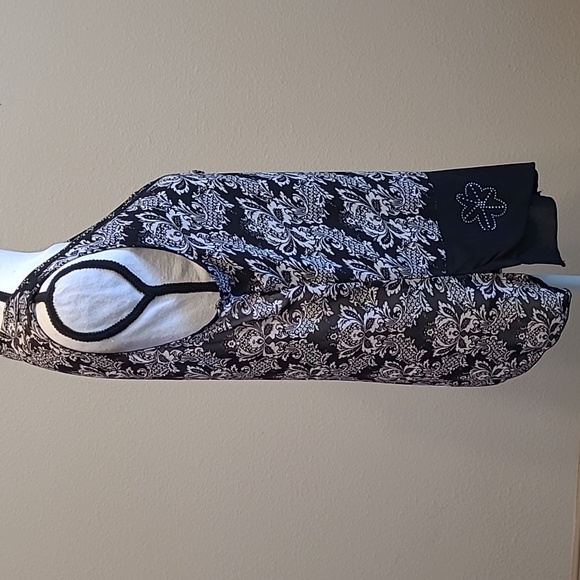 Beautiful Dress Blouse M Bling Sequence Top - Picture 3 of 7